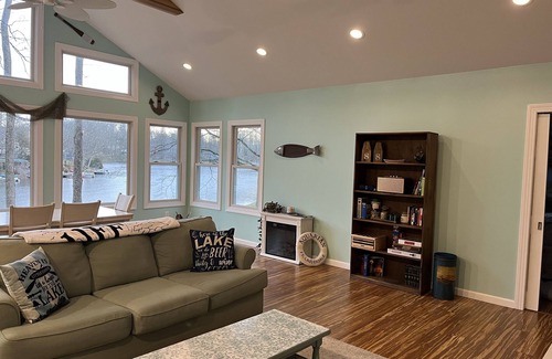 Princes Lakes Cottage | Wooded Lake Front Cottage On A Quiet Lake