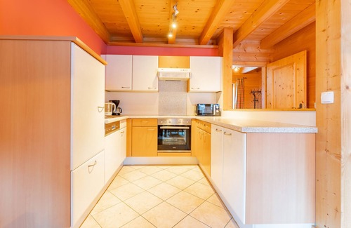 Niederau Ski Chalet | Wooden chalet with shared saunas