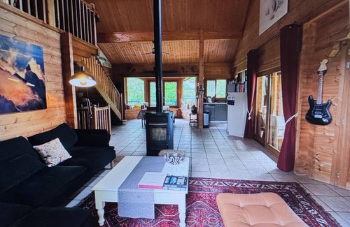 Lasseube House | Wooden chalet with Pyrenees view