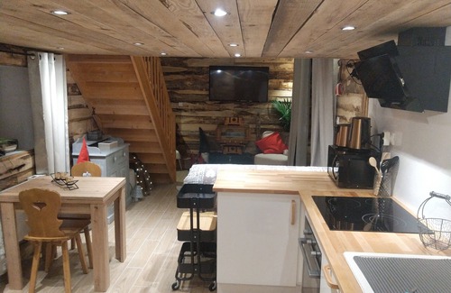 Bindernheim Ski Chalet | Wooden cottage 20 minutes from Europa-park