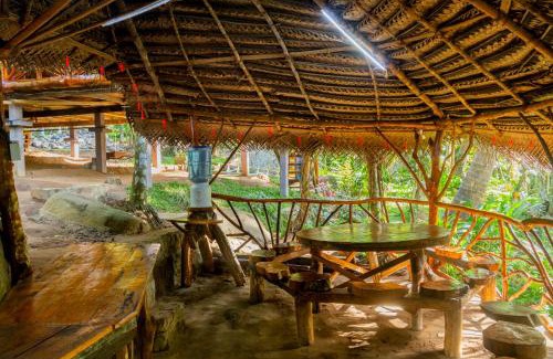 Rideegama Cabin | Wooden Eco Cottage