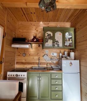 Bajina Basta Ski Chalet | Wooden House ŠUŠKA 3 - Drvena kuća ŠUŠKA 3