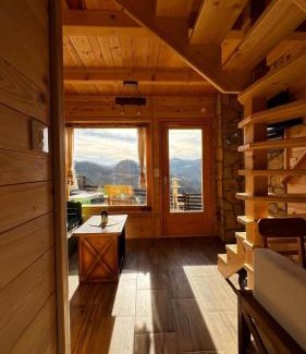 Bajina Basta Ski Chalet | Wooden House ŠUŠKA 3 - Drvena kuća ŠUŠKA 3