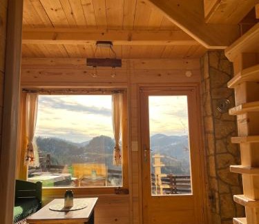 Bajina Basta Ski Chalet | Wooden House ŠUŠKA 3 - Drvena kuća ŠUŠKA 3