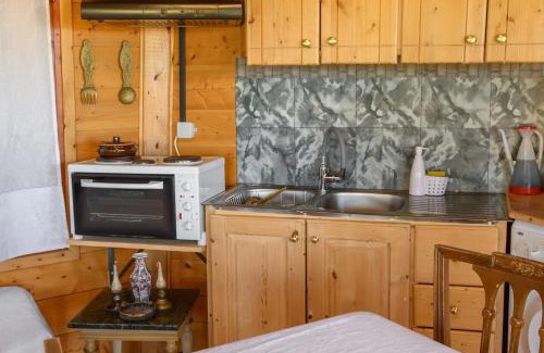 Pyrgos Ski Chalet | Wooden Nest