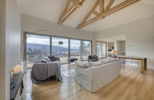 Veyrier-du-Lac Villa | Wooden Villa 4