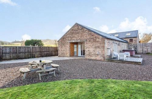 Auchterarder House | Woodend Barn