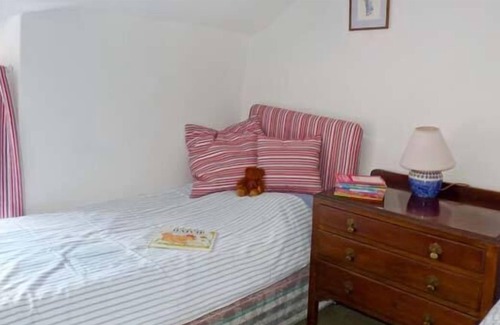 Babcary Cottage | WOODFORDE COTTAGE, pet friendly, character holiday cottage in Babcary