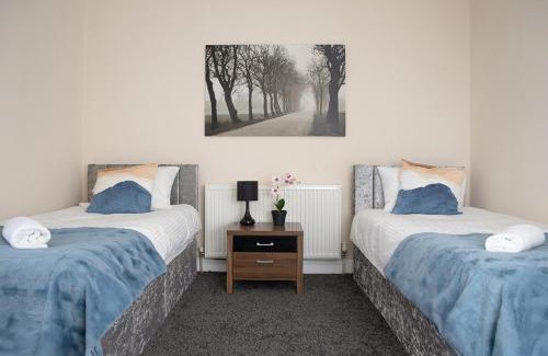 Bradford House | Woodhall Avenue