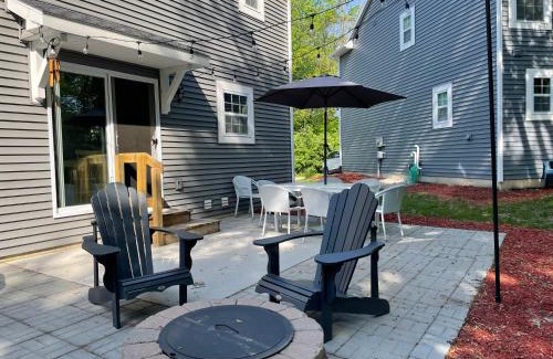 South Haven House | 'Woodhaven Hideaway' indoor pool, hot tub