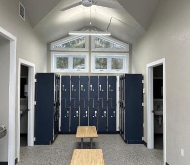South Haven House | 'Woodhaven Hideaway' indoor pool, hot tub
