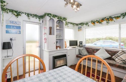 Rhyd-y-clafdy House | Woodland Caravan