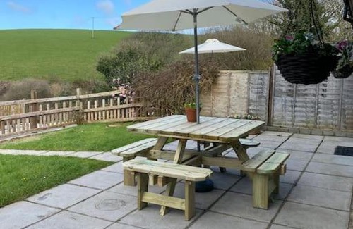 Hele House | Woodland View at Hewish Mill