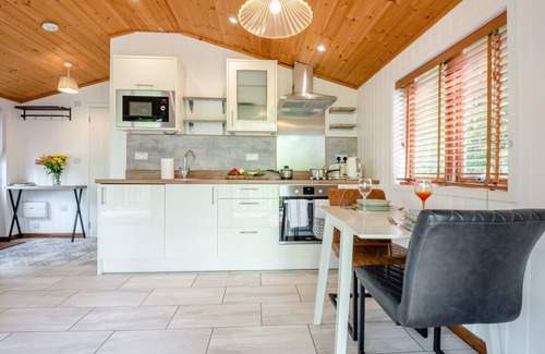 Milton Abbas House | Woodland Views Lodge