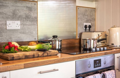 Milton Abbas House | Woodland Views Lodge