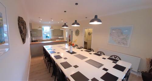 Tyn-y-Gongl House | Woodlands
