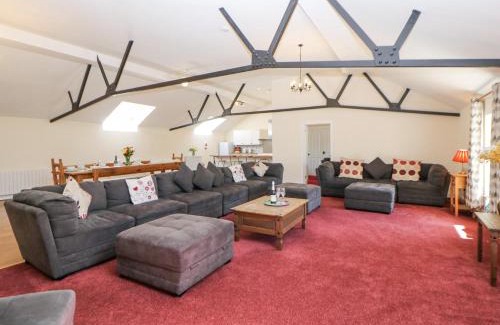 Buxton House | Woodlands