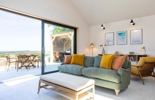 Holsworthy House | Woodlark