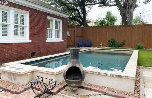 Woodlawn Lake House | Woodlawn Avenue Beauty
