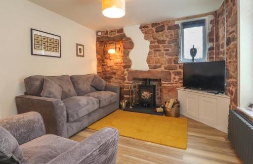 Morecambe House | Woodman Cottage