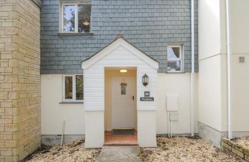 Falmouth House | Woodmans Cottage