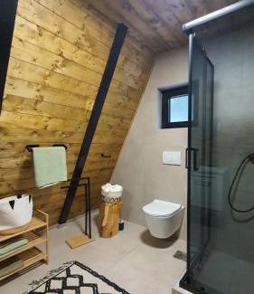 Inija House | Woodnest