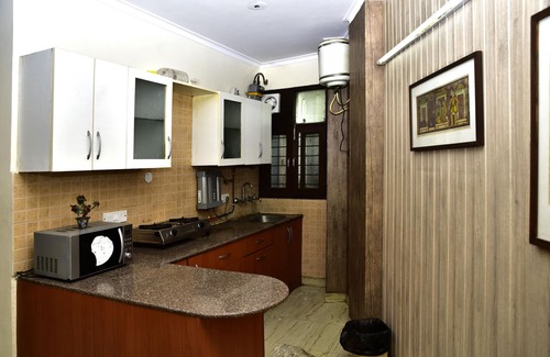 Hauz Khas Apartment | Woodpecker - 2 Bedroom Service Apartment