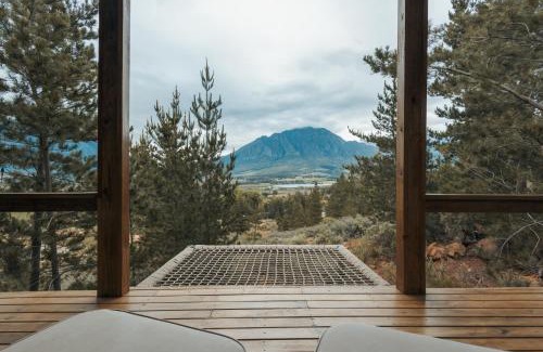 Tulbagh Apartment | Woodpecker Cabin at Vrolikheid Landgoed