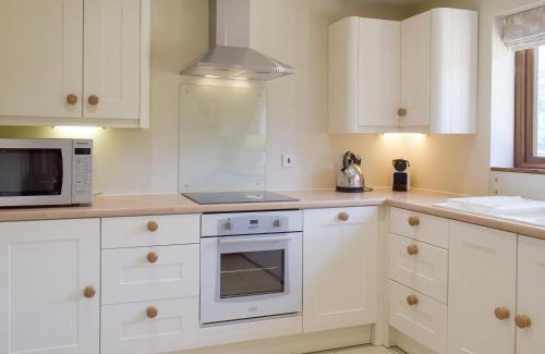 Clitheroe House | Woodpecker Cottage - Ukc3412
