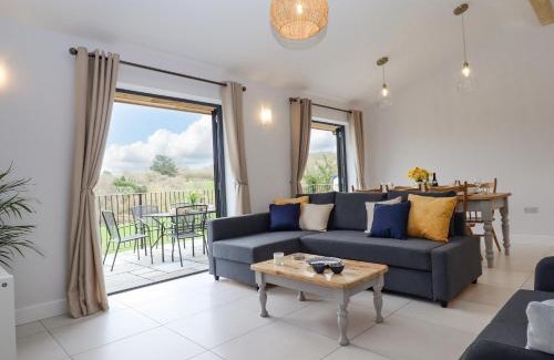 Butterleigh House | Woodpecker Lodge