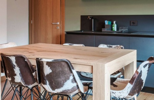 Temu Apartment | Woodpecker's Chalet - Studio Apartment, Sleeps 3