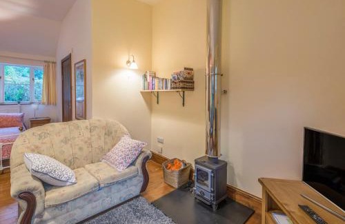 Church Stretton House | Woodpeckers Cottage