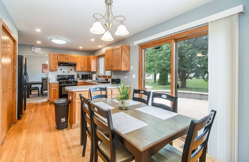 Woodridge House | Woodridge Rental