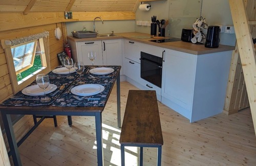 West Malling Cabin | Woods Meadow Glamping