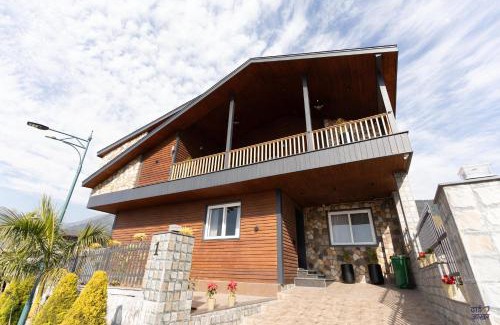 Bullawala Villa | Woods Villa