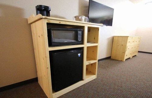 Wisconsin Dells Hotel | Woodside Dells Hotel & Suites