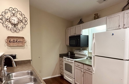 Franklin House | Woodside Villa in Franklin NC