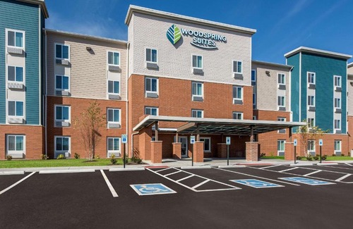 Murlin Heights Hotel | WoodSpring Suites Dayton North