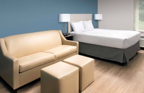 Fargo Hotel | WoodSpring Suites Fargo North Near NDSU