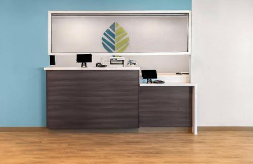 Greenville - Spartanburg Hotel | WoodSpring Suites Greenville Airport