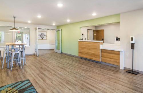 Southside Hotel | WoodSpring Suites Jacksonville Baymeadows