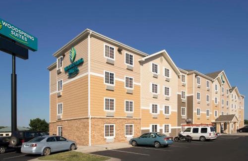 Lincoln Hotel | WoodSpring Suites Lincoln Northeast I-80