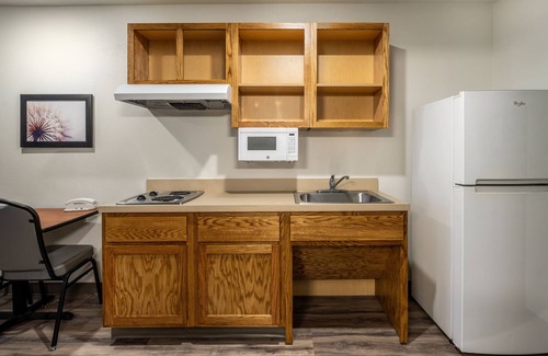 Macon Hotel | WoodSpring Suites Macon North I-75