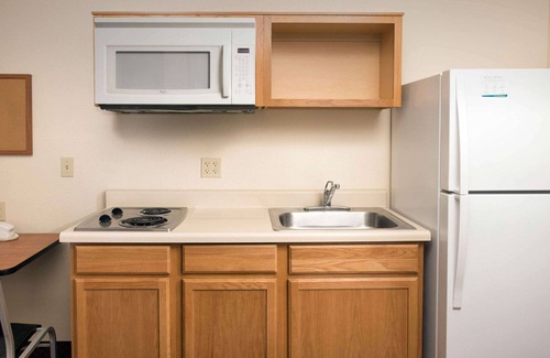 Midland Hotel | WoodSpring Suites Midland