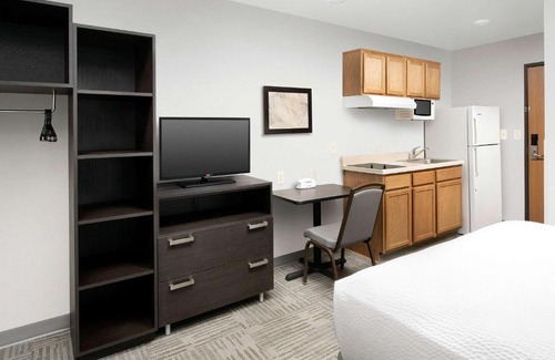 Murfreesboro Hotel | WoodSpring Suites Murfreesboro