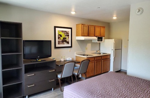 Murfreesboro Hotel | WoodSpring Suites Murfreesboro