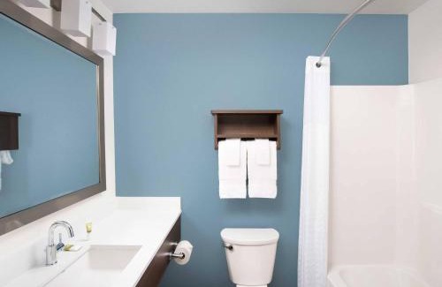 Petersburg Hotel | WoodSpring Suites Petersburg near Fort Lee