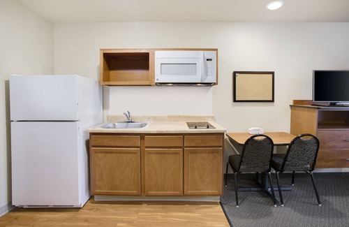 Norfolk - Virginia Beach Hotel | WoodSpring Suites Virginia Beach