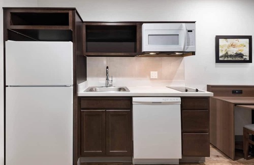 Winston - Salem Hotel | WoodSpring Suites Winston-Salem near Hanes Mall