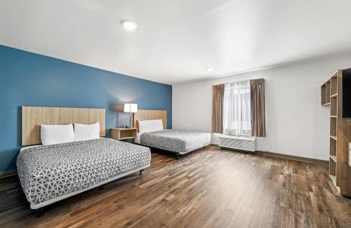 Winston - Salem Hotel | WoodSpring Suites Winston-Salem near Hanes Mall